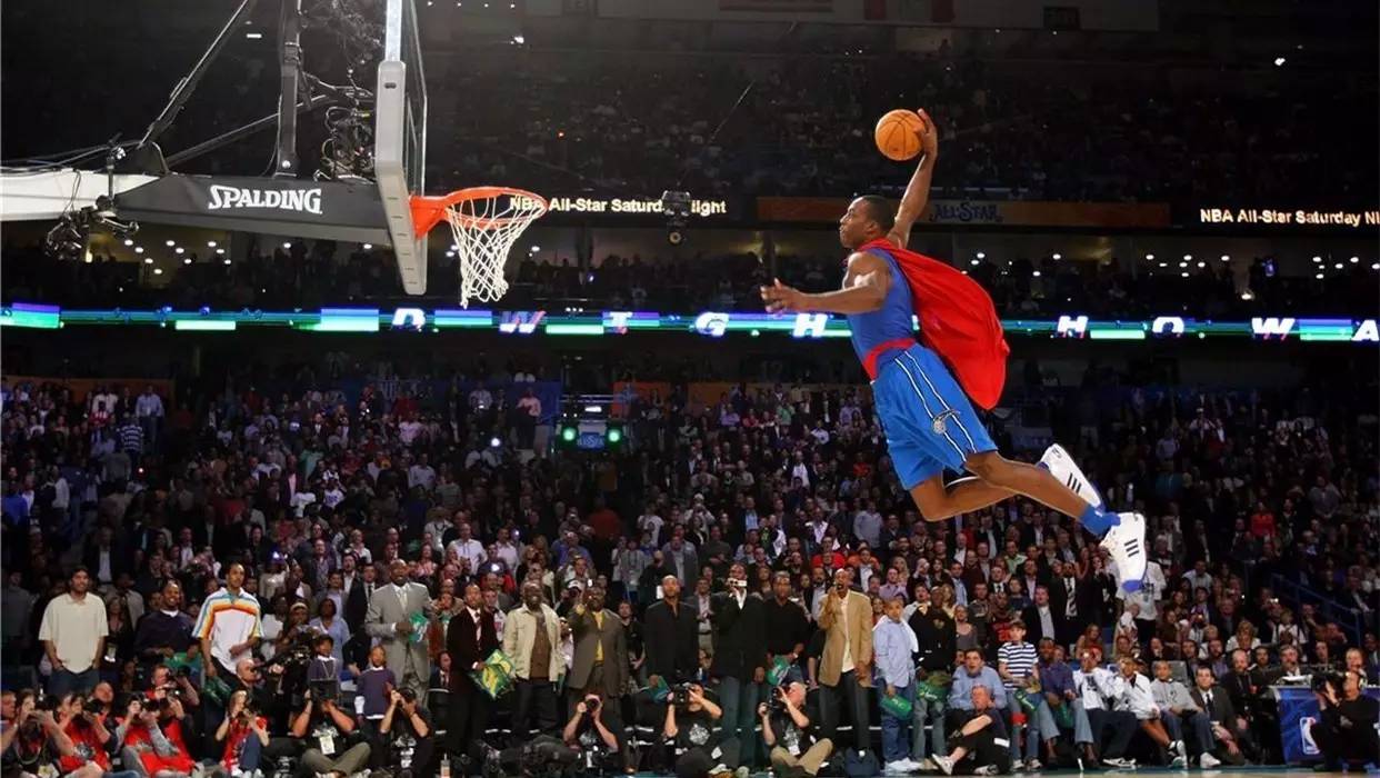 鲁媒：山东队4外援出征武汉，依木兰、陈泽仕已提前抵达（鲁媒：山东队携四外援奔赴武汉，依木兰、陈泽仕已先行抵达）