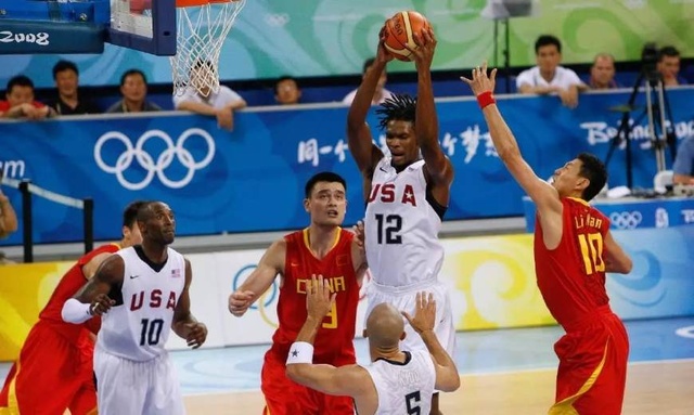 迪卡尼奥：索默瞎扑救导致丢球；恰20本应该犯规阻止米兰反击（迪卡尼奥怒批索默扑救失误酿丢球：恰20应战术犯规遏制米兰反击）