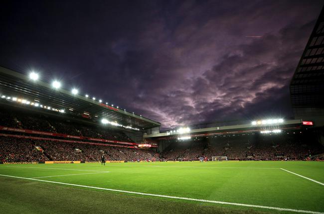 多家媒体：萨拉赫将入选战布莱顿大名单，该决定由斯洛特做出（斯洛特拍板，萨拉赫入选战布莱顿名单，已获多家媒体证实）