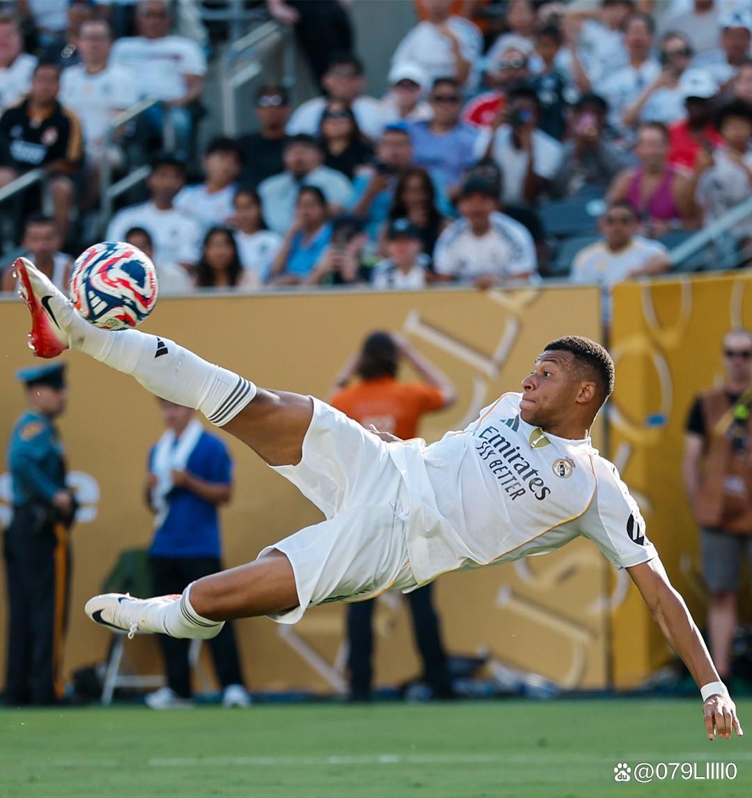 利物浦对罗德里戈兴趣浓厚，其连续31场未进球创纪录，皇马愿以高价出售。（利物浦强烈追逐罗德里戈，31场球荒创纪录，皇马愿高价出售）