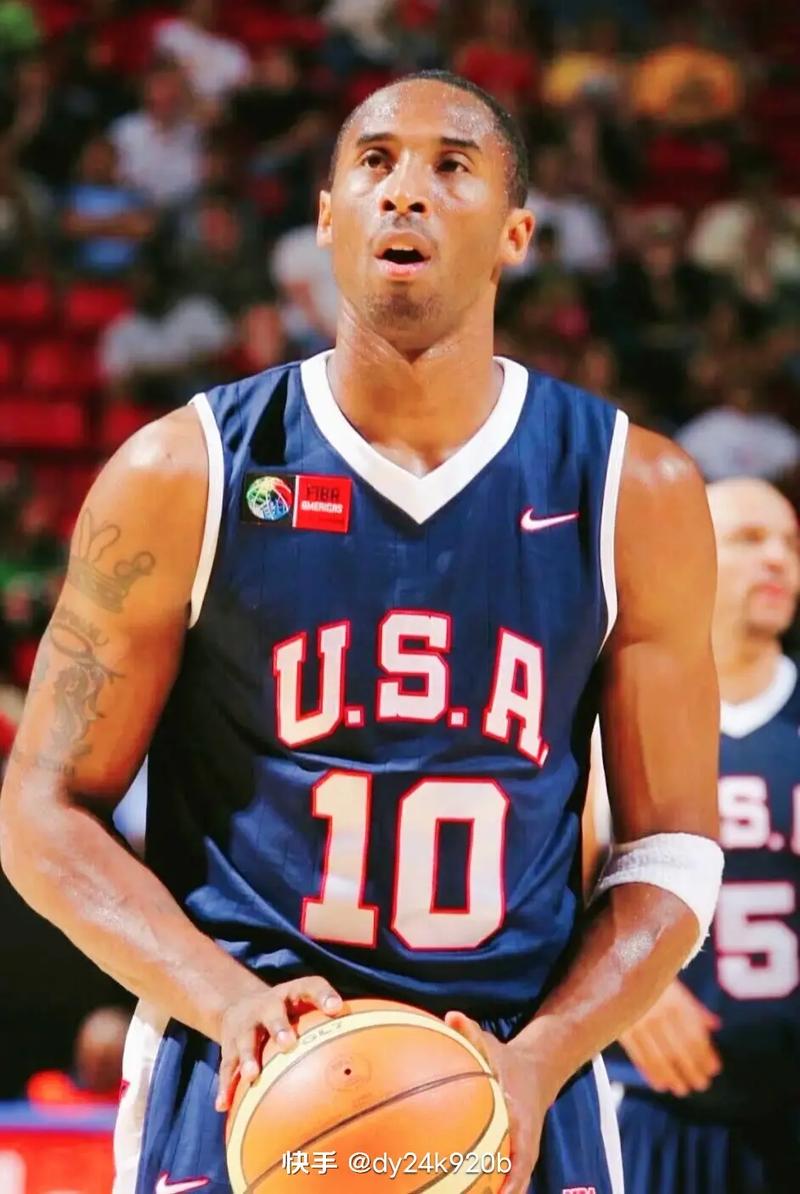 火箭哈登末节爆发连得15分（火箭核心哈登末节发威 连拿15分）