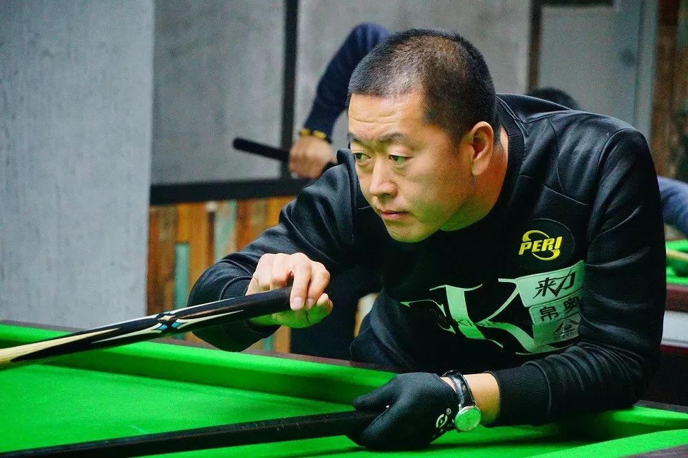 球压制对手 球压制对手