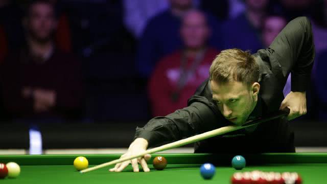 并在防守端 并在防守端